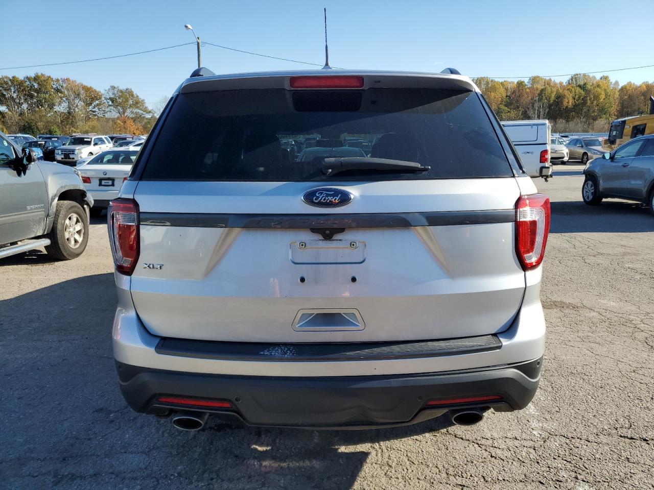 2018 FORD EXPLORER XLT photo 6