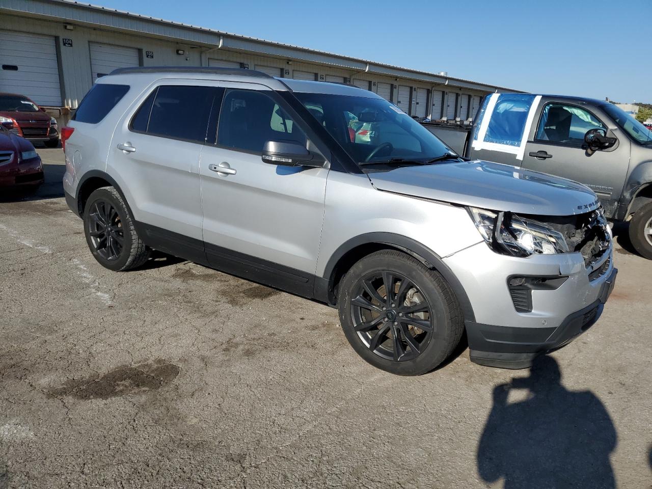 2018 FORD EXPLORER XLT photo 4