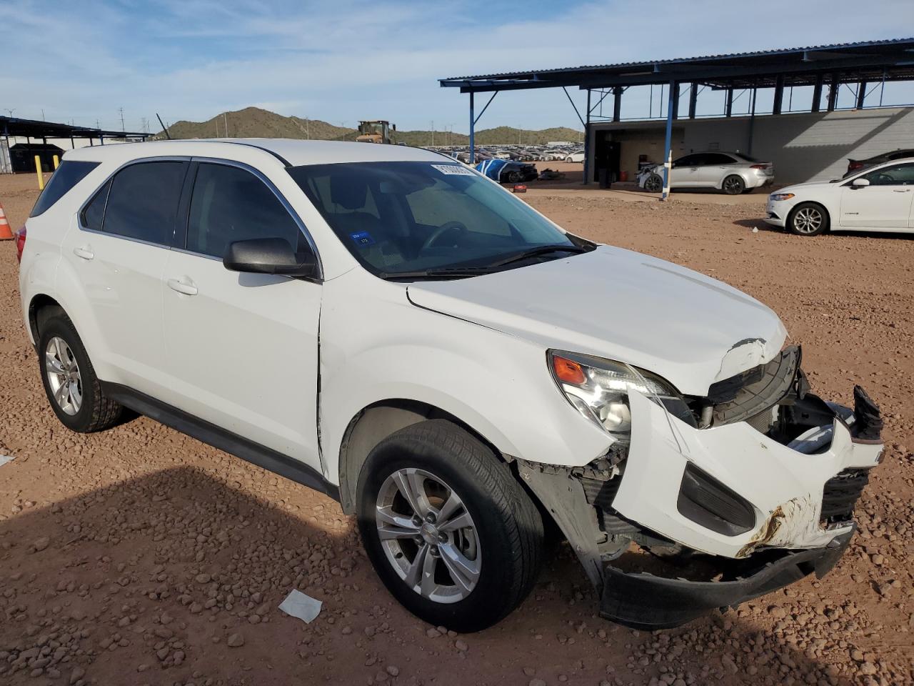 2016 CHEVROLET EQUINOX LS photo 4