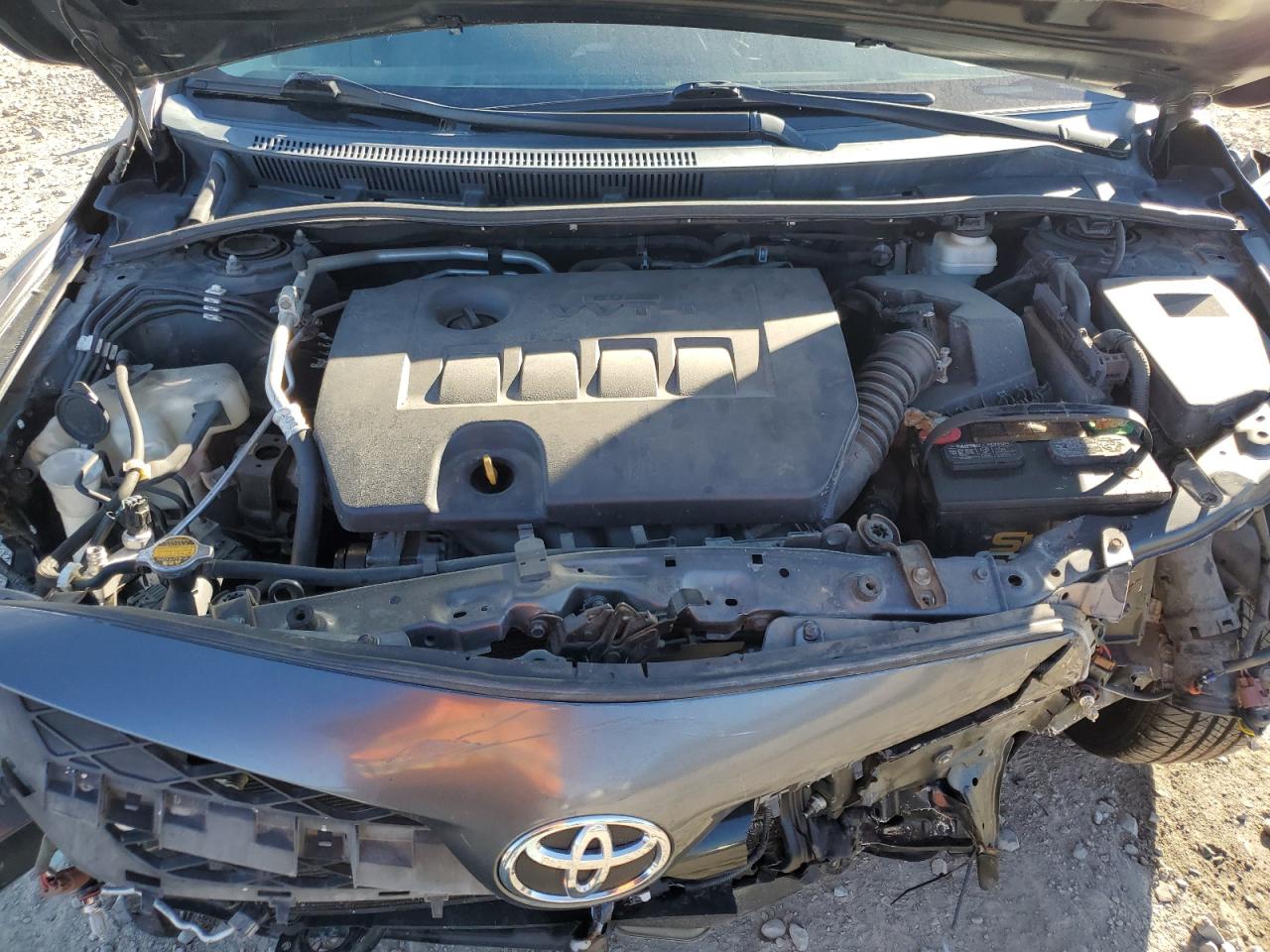 2012 TOYOTA COROLLA LE photo 31