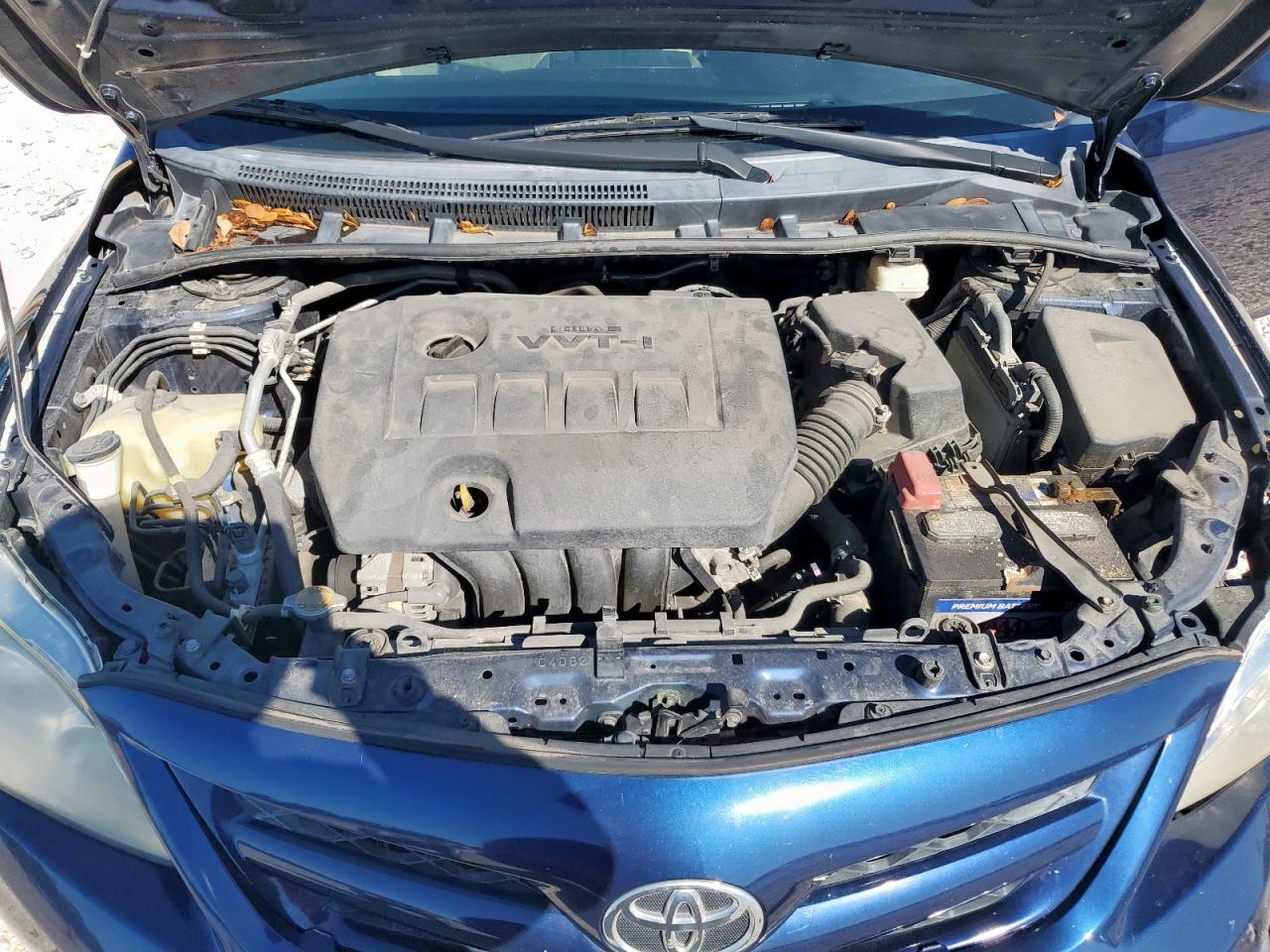 2012 TOYOTA COROLLA L photo 11