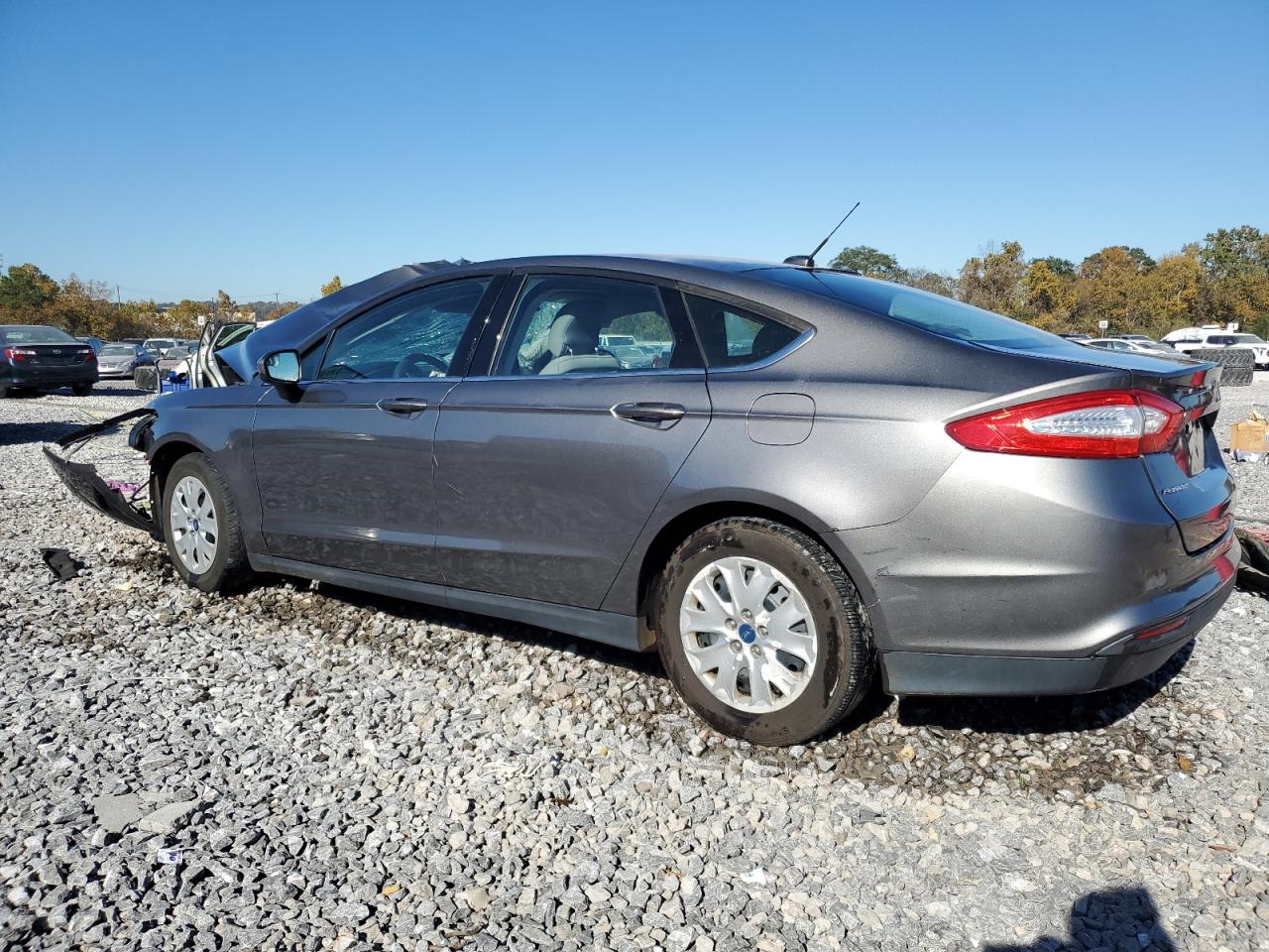 2013 FORD FUSION S photo 3