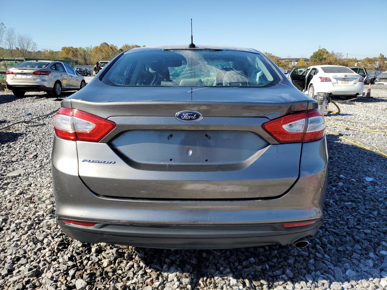 2013 FORD FUSION S photo 11