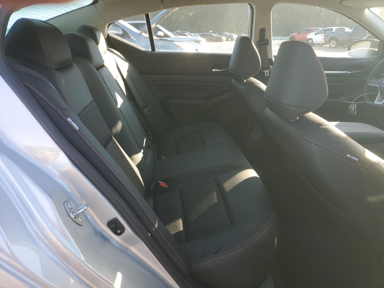 2025 NISSAN ALTIMA SR photo 19