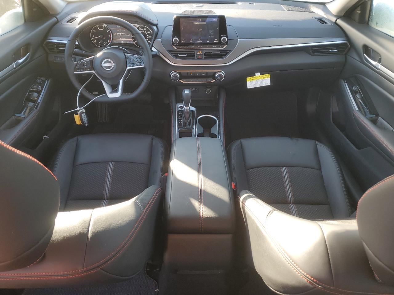 2025 NISSAN ALTIMA SR photo 15
