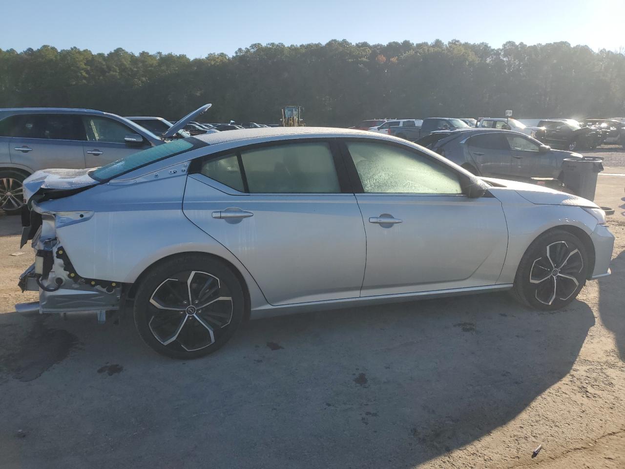 2025 NISSAN ALTIMA SR photo 5