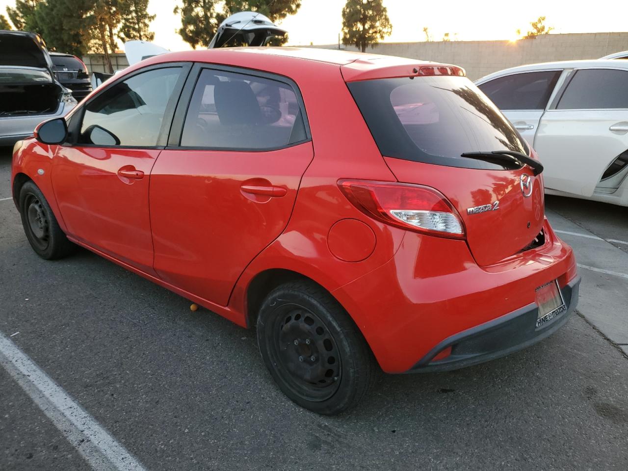 2011 MAZDA MAZDA2 photo 2