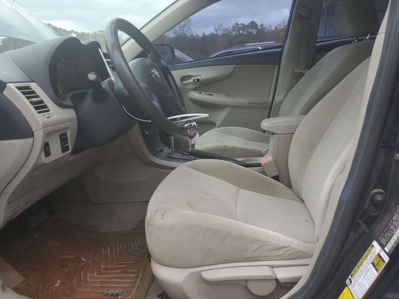 2013 TOYOTA COROLLA BASE photo 7