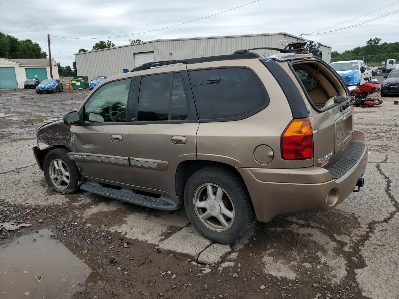 2003 GMC ENVOY photo 3