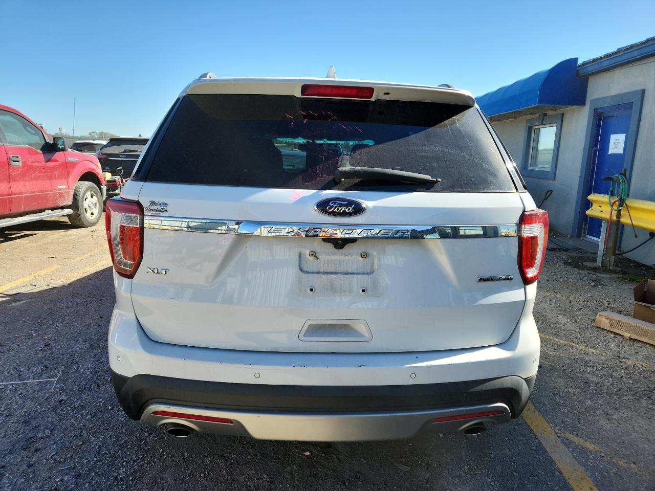 2016 FORD EXPLORER XLT photo 6