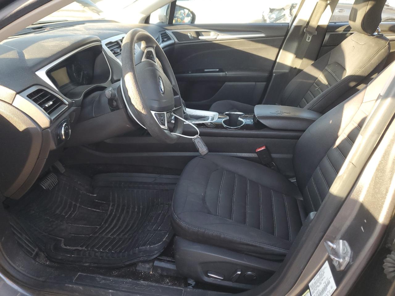 2014 FORD FUSION SE photo 13