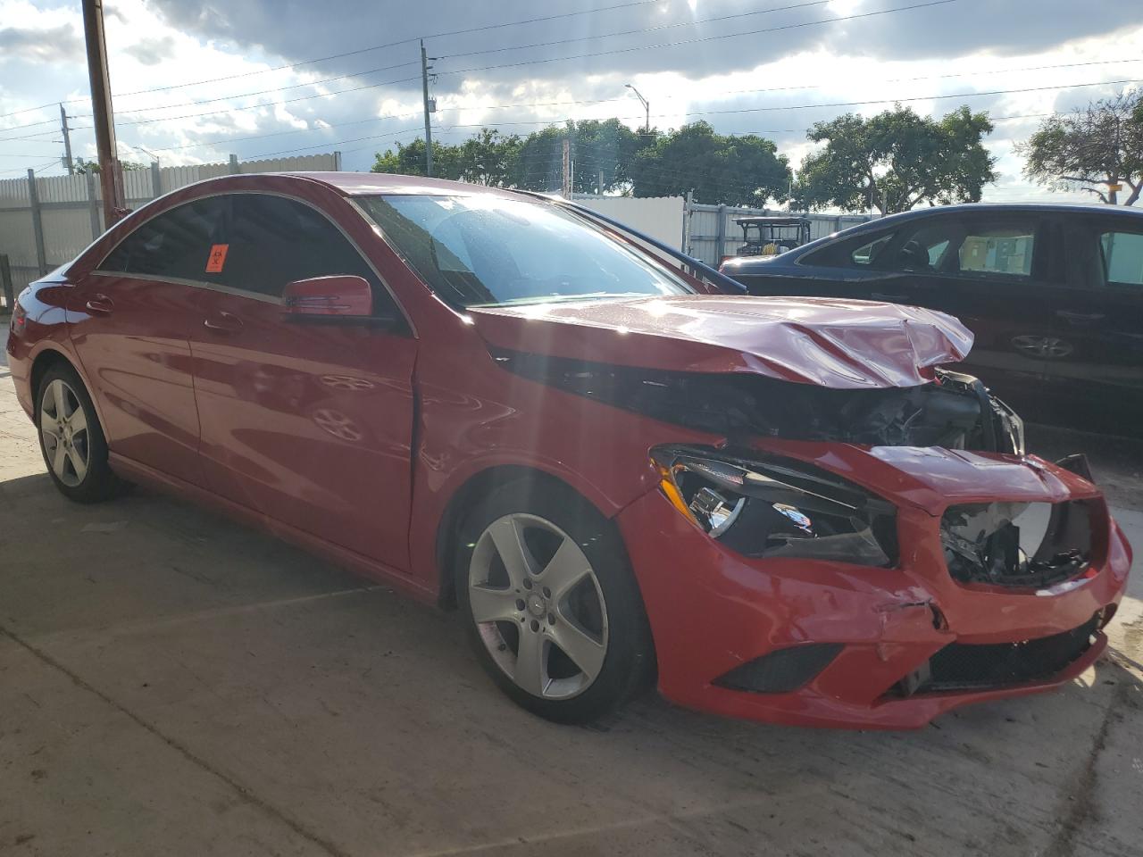 2016 MERCEDES-BENZ CLA 250 photo 4