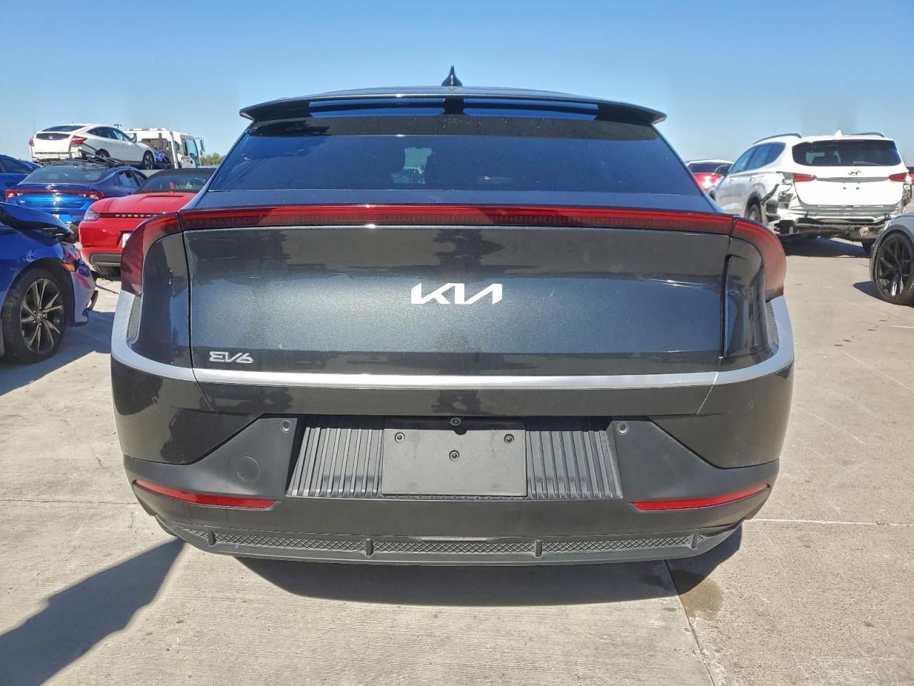 2024 KIA EV6 LIGHT photo 6