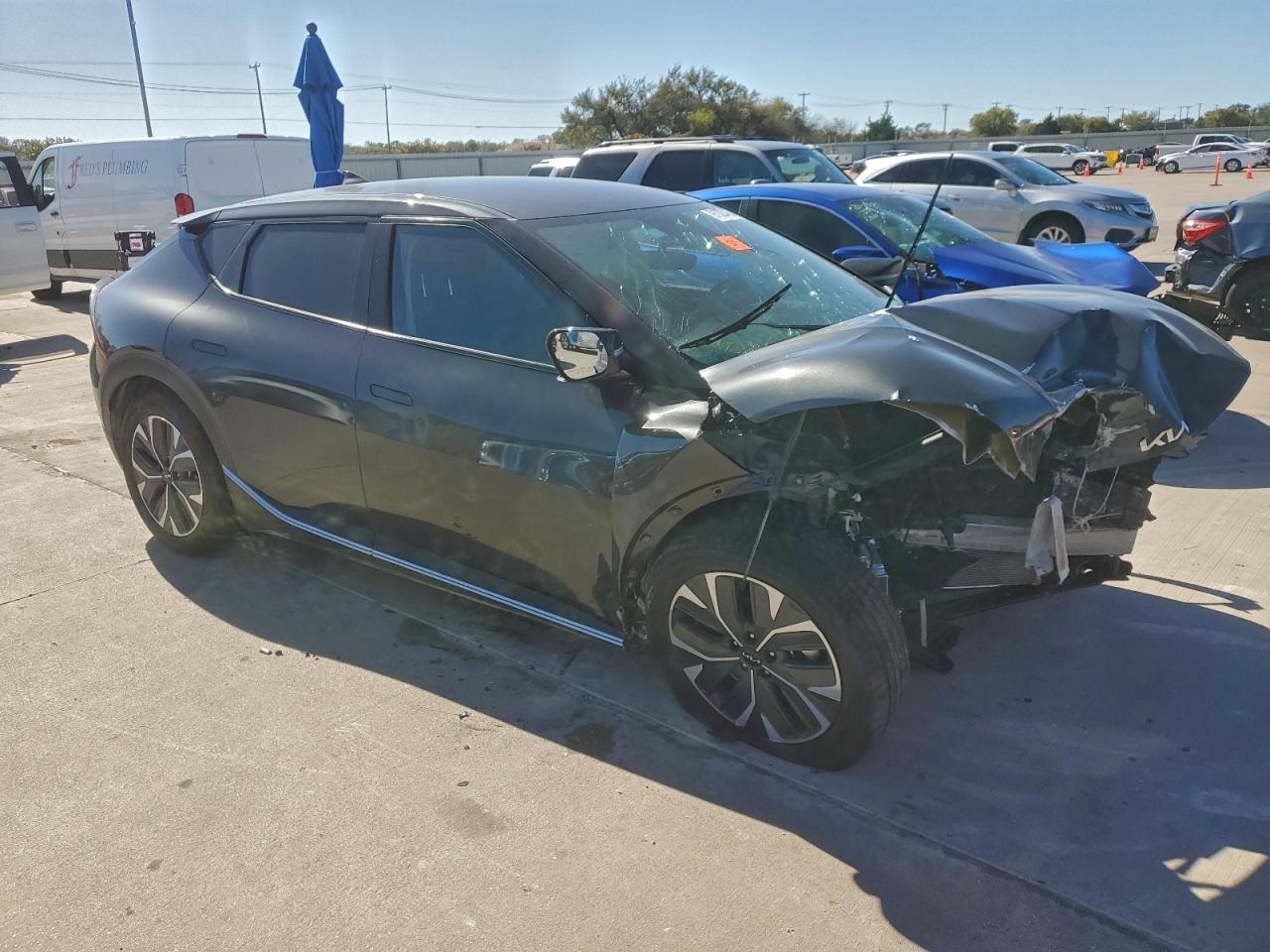 2024 KIA EV6 LIGHT photo 4