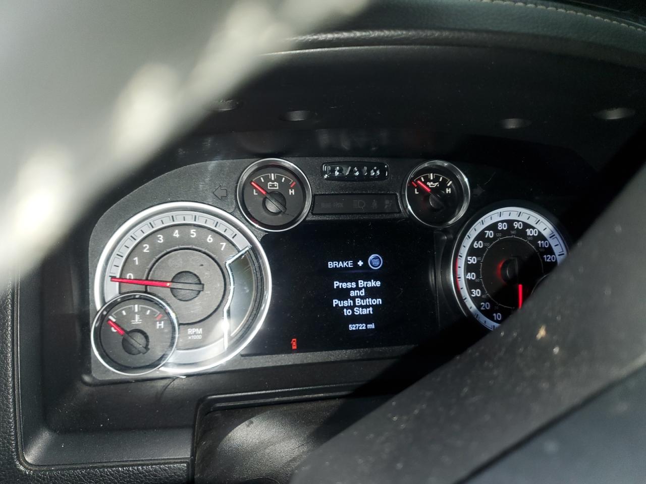 2016 RAM 1500 SPORT photo 9