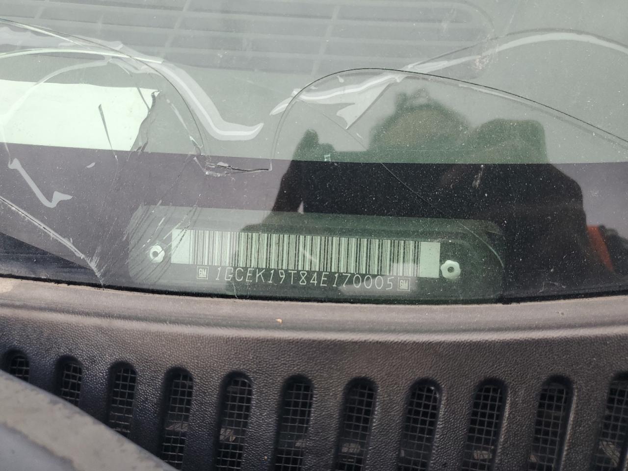 2004 CHEVROLET SILVERADO K1500 photo 34
