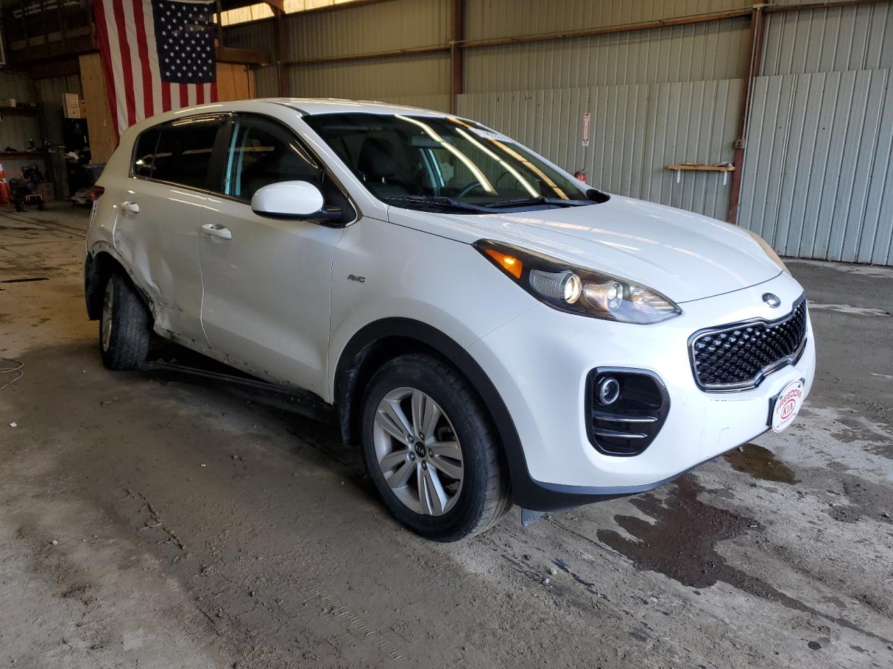 2017 KIA SPORTAGE LX photo 10