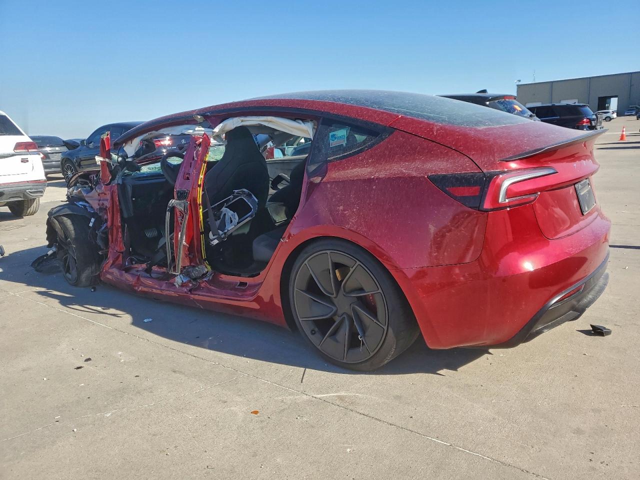 2024 TESLA MODEL 3 photo 3