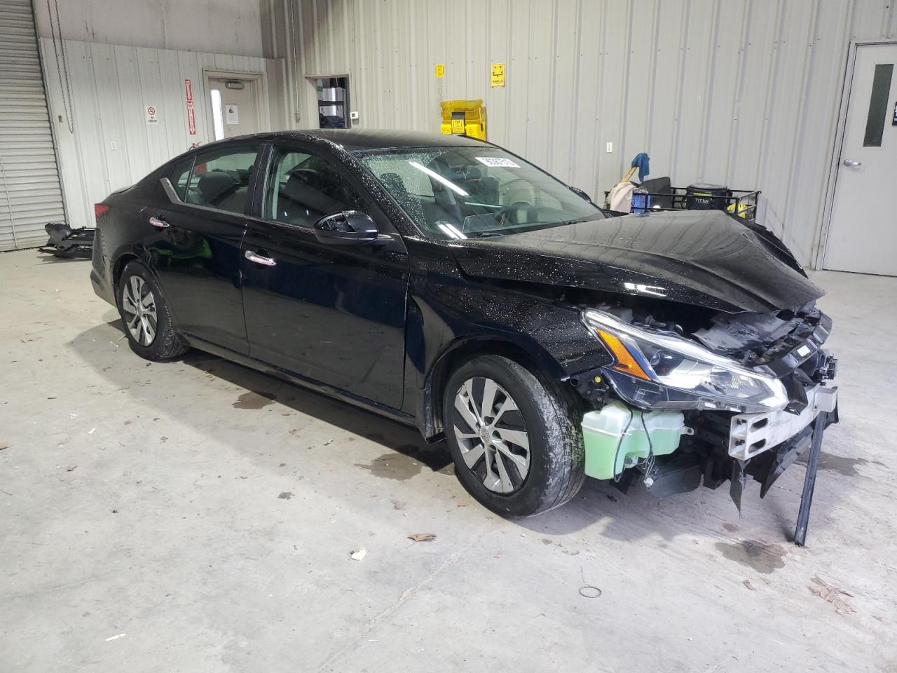 2019 NISSAN ALTIMA S photo 10