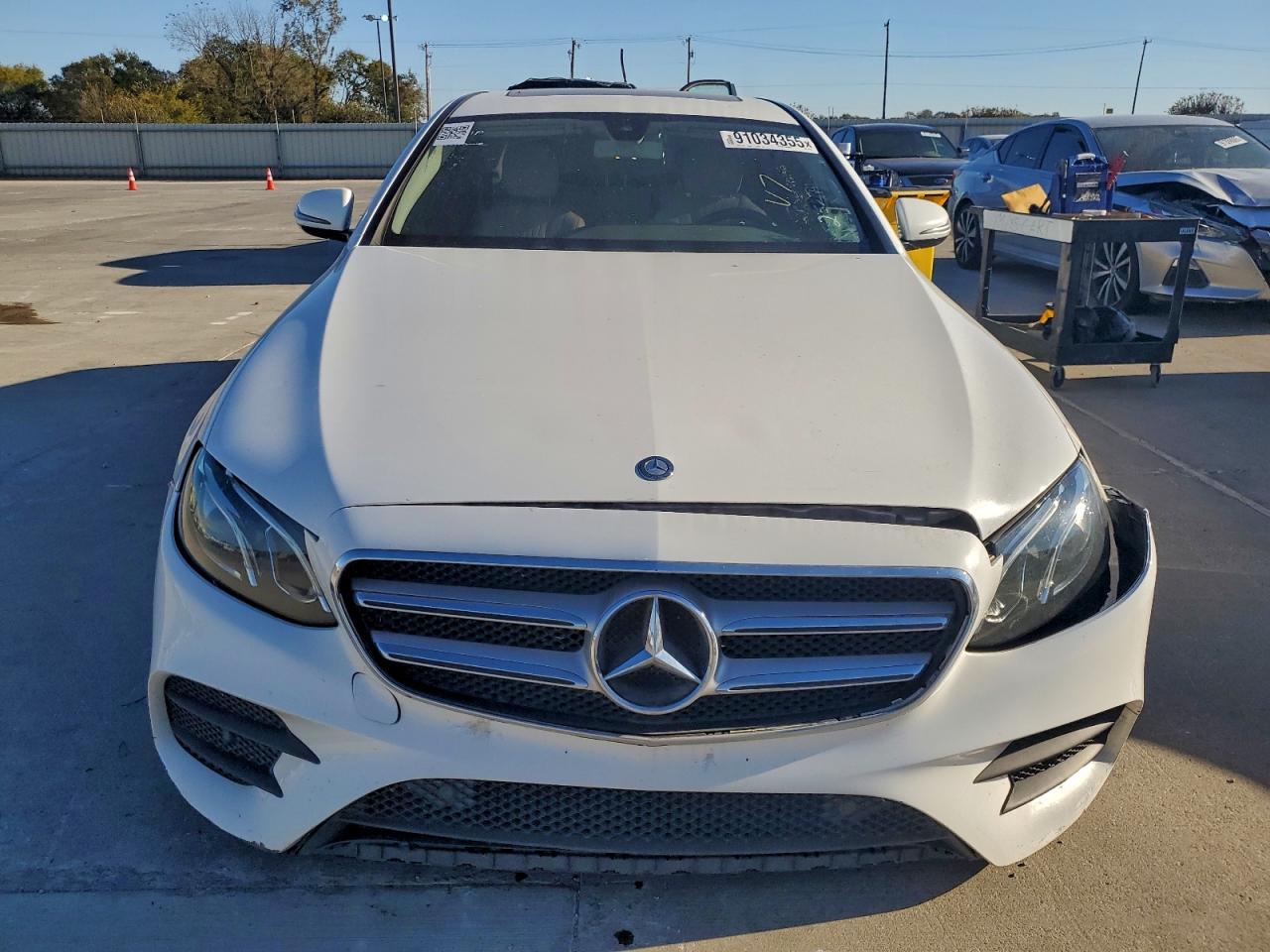 2017 MERCEDES-BENZ E 300 photo 9