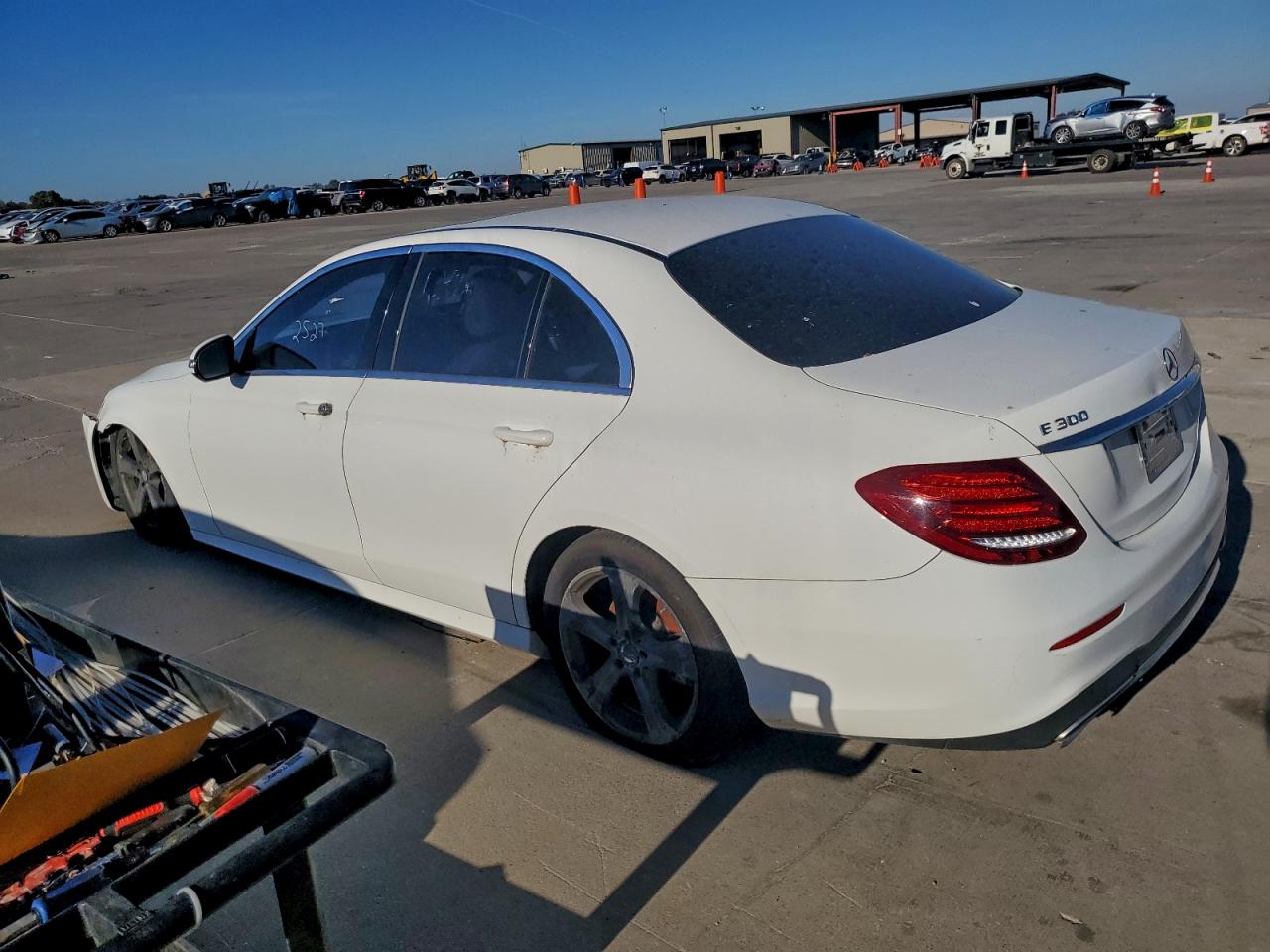 2017 MERCEDES-BENZ E 300 photo 3