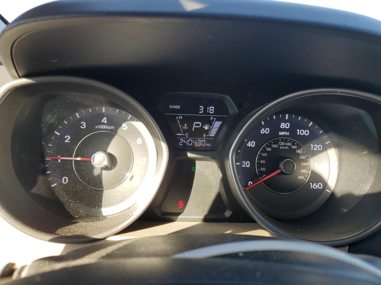 2016 HYUNDAI ELANTRA SE photo 17
