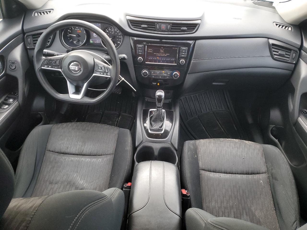2018 NISSAN ROGUE S photo 8