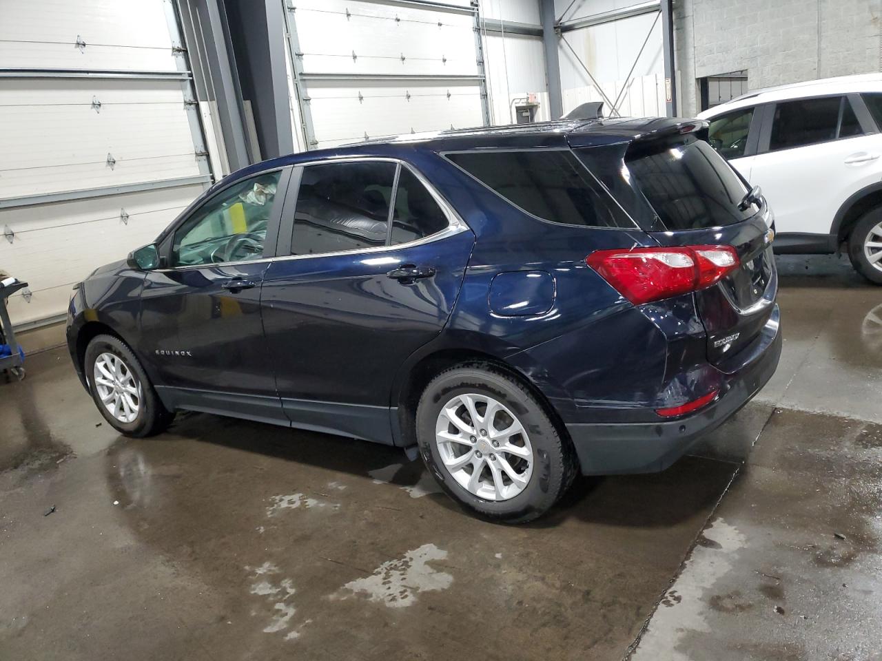 2021 CHEVROLET EQUINOX LT photo 3