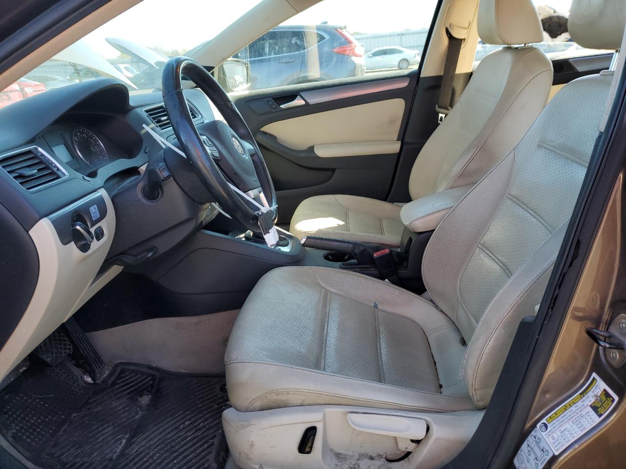 2014 VOLKSWAGEN JETTA photo 13