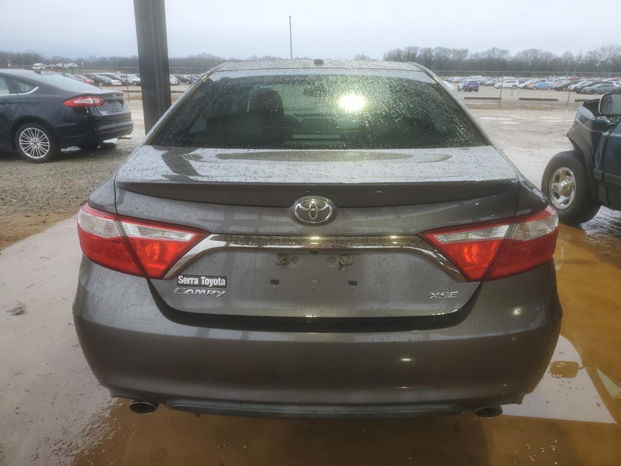 2016 TOYOTA CAMRY XSE photo 6