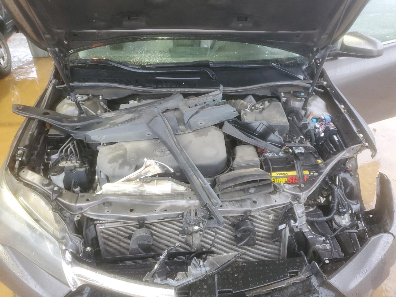 2016 TOYOTA CAMRY XSE photo 11