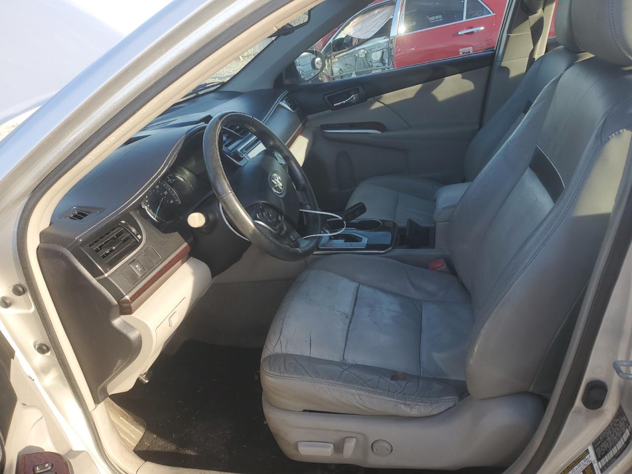 2012 TOYOTA CAMRY BASE photo 13