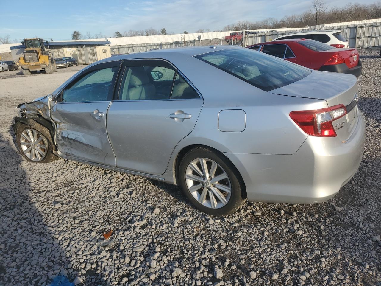 2012 TOYOTA CAMRY BASE photo 3
