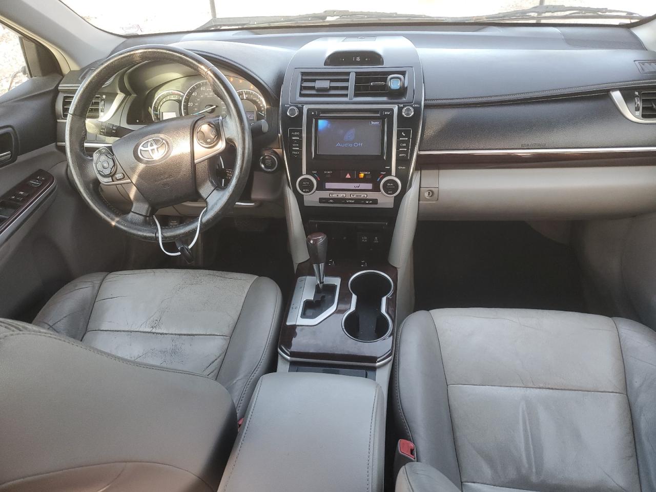 2012 TOYOTA CAMRY BASE photo 15