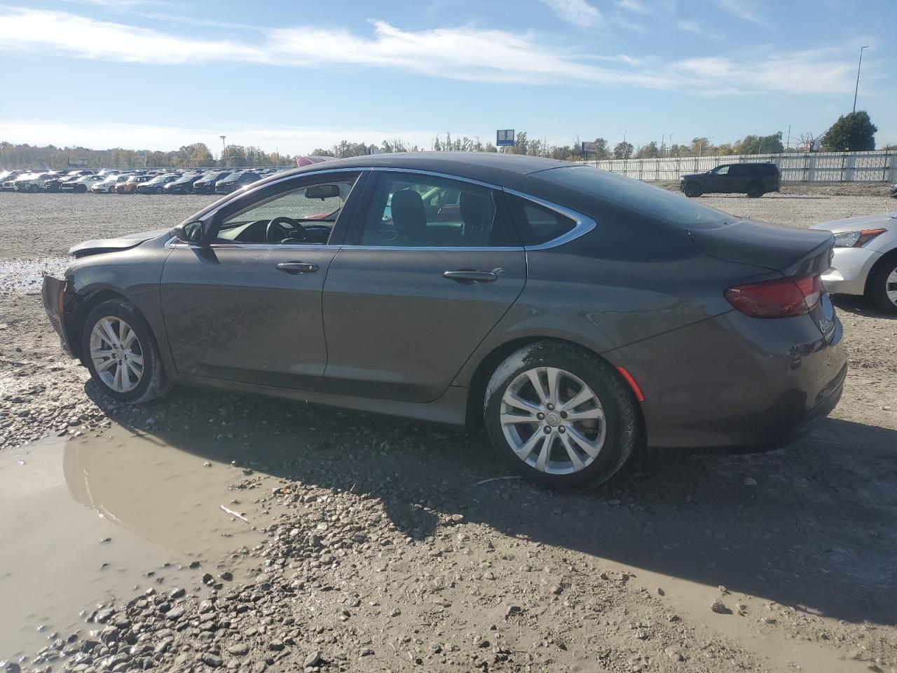 2016 CHRYSLER 200 LX photo 3