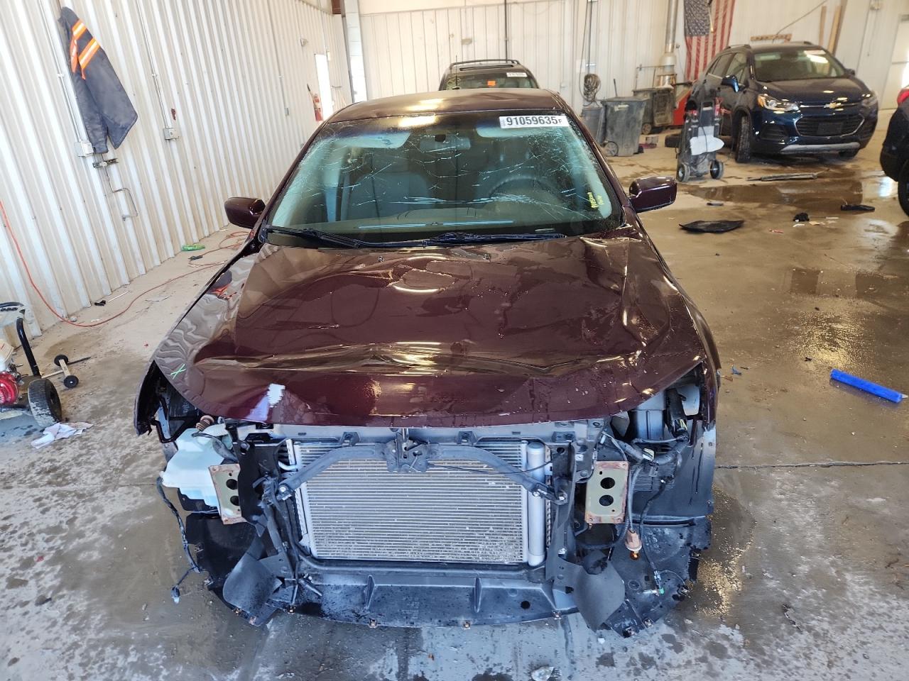 2011 FORD FUSION SE photo 9