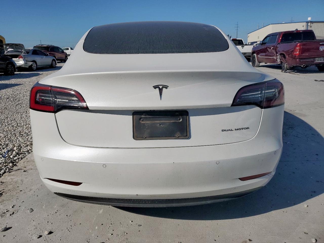2022 TESLA MODEL 3 photo 11