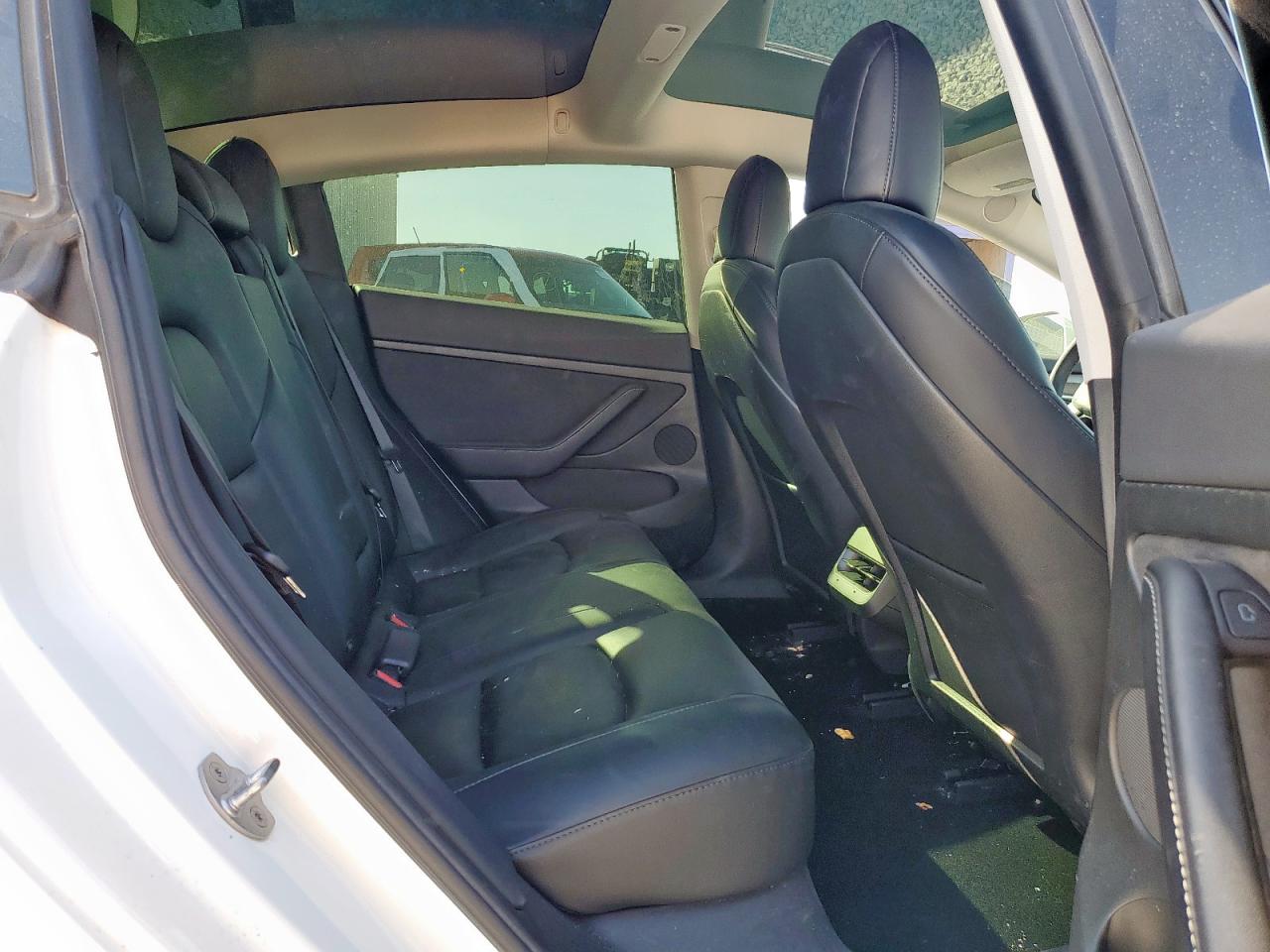 2022 TESLA MODEL 3 photo 19