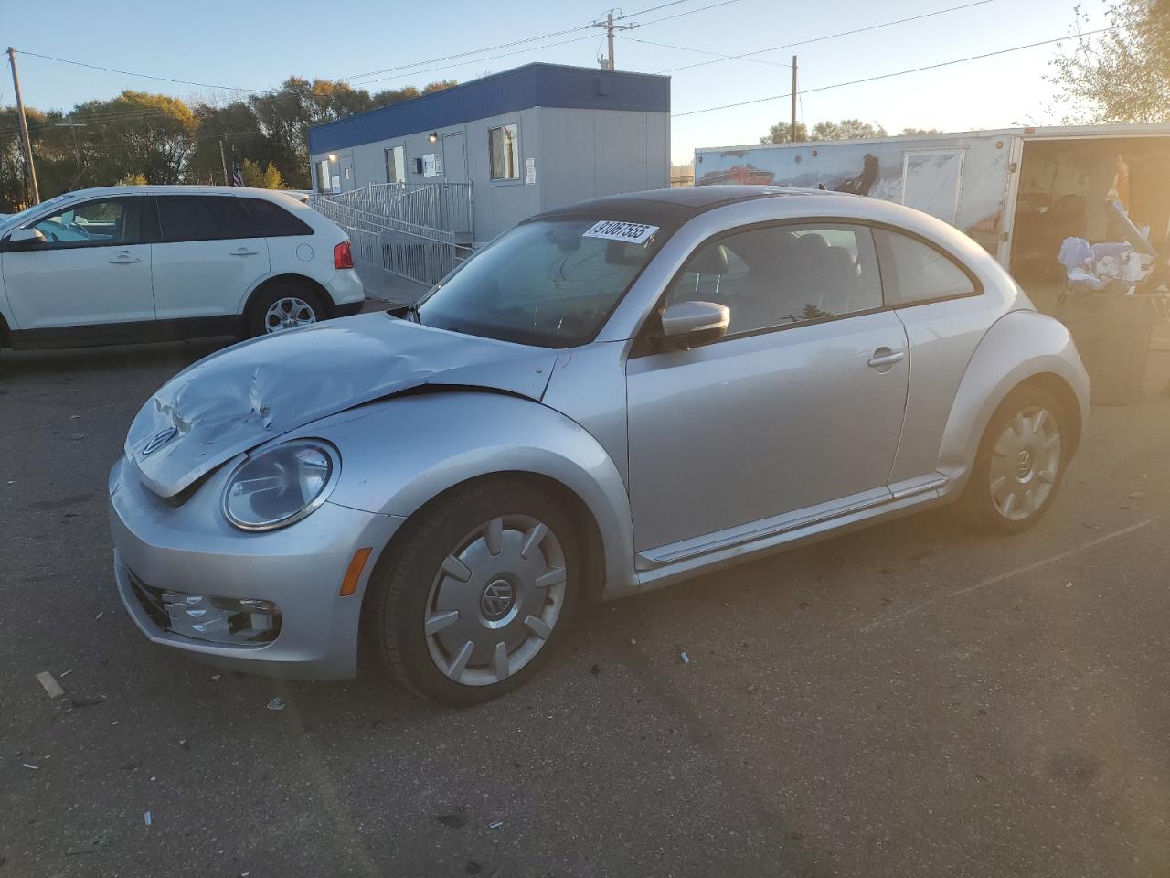 2013 VOLKSWAGEN BEETLE