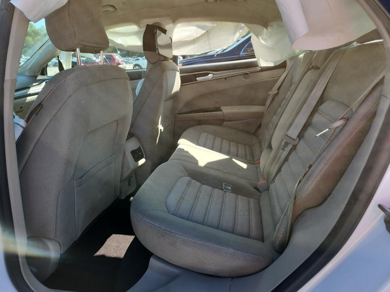 2017 FORD FUSION SE HYBRID photo 10