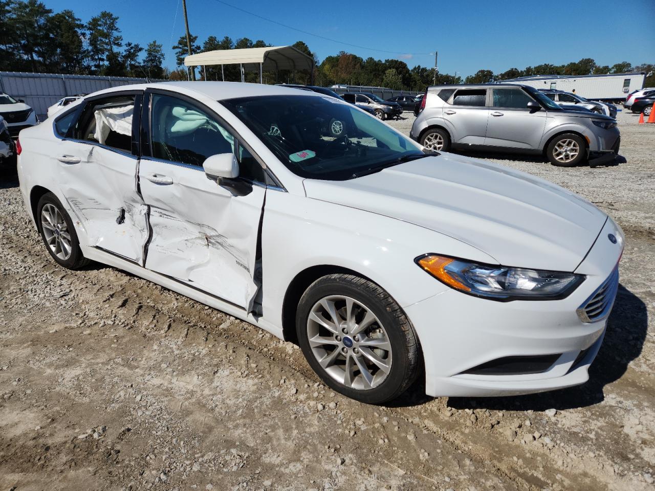 2017 FORD FUSION SE HYBRID photo 4
