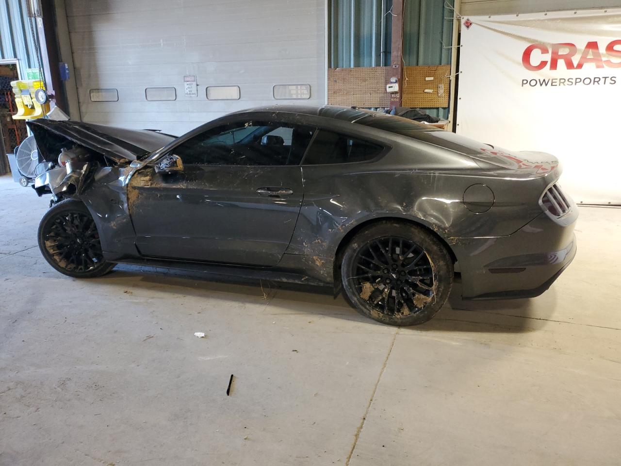 2017 FORD MUSTANG GT photo 2