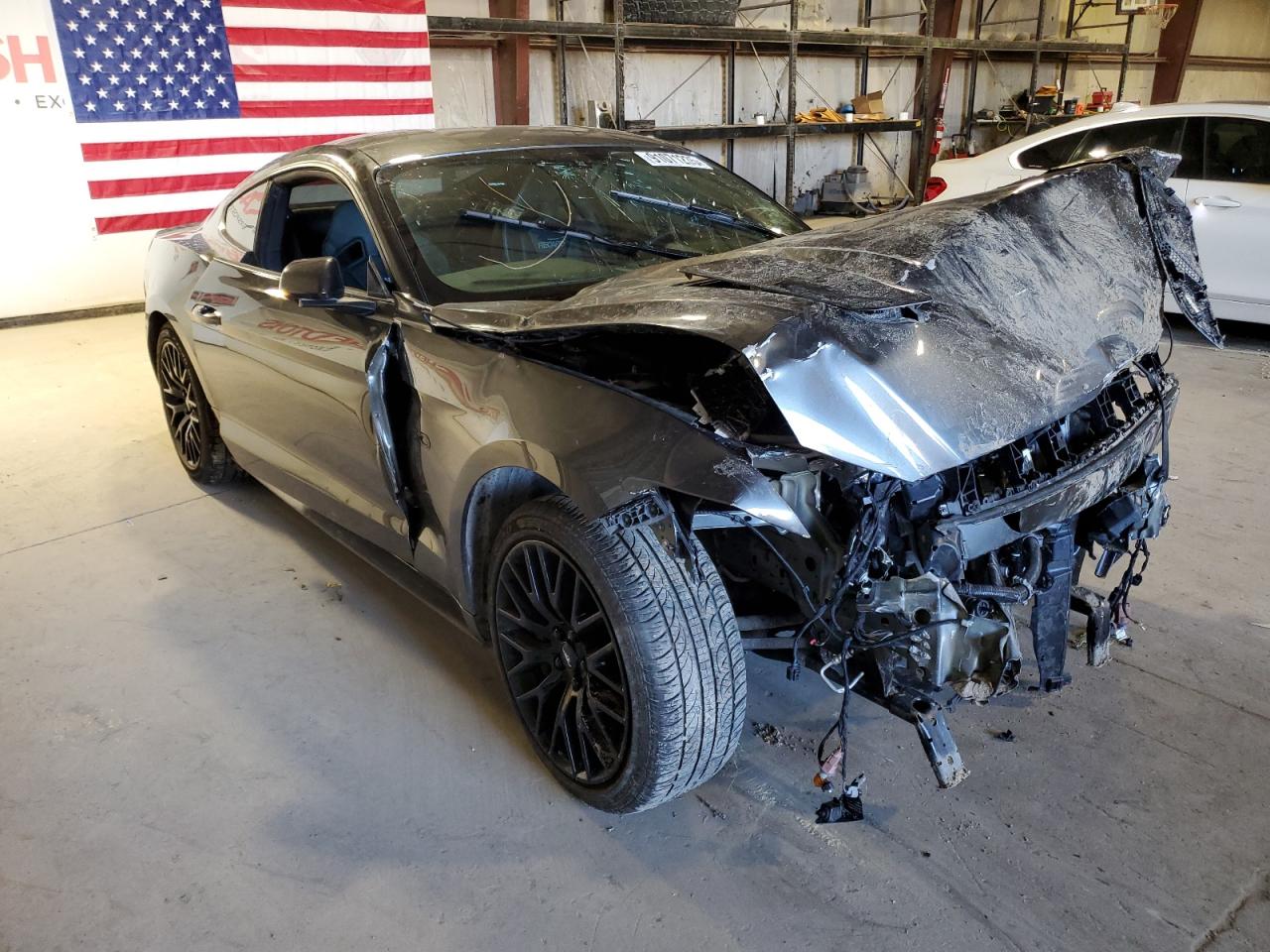 2017 FORD MUSTANG GT photo 4