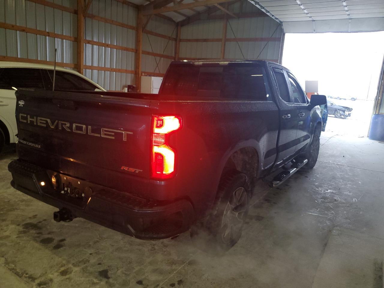 2019 CHEVROLET SILVERADO K1500 RST photo 7
