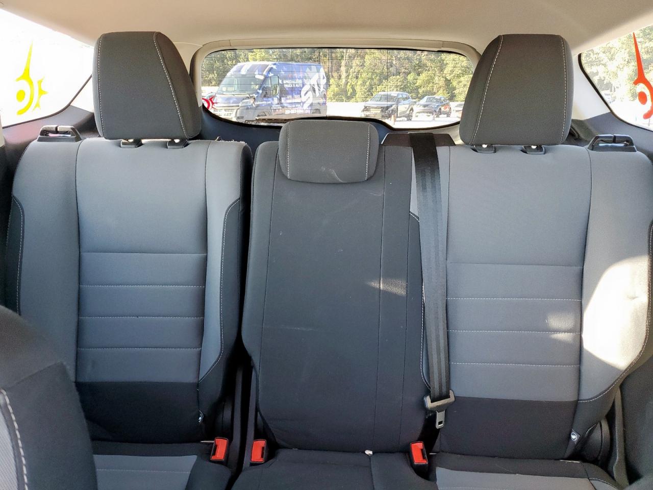 2017 FORD ESCAPE S photo 10