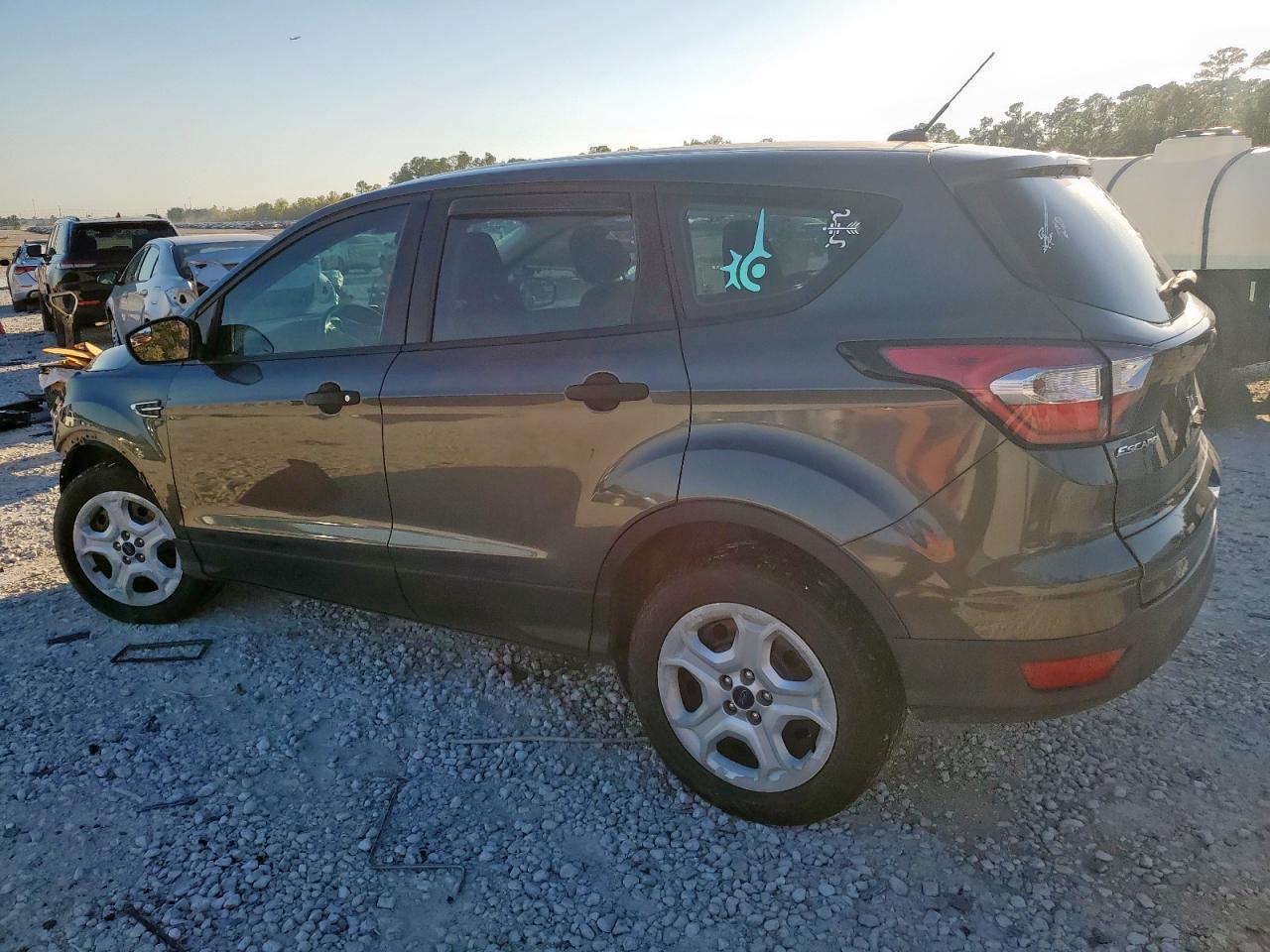 2017 FORD ESCAPE S photo 2