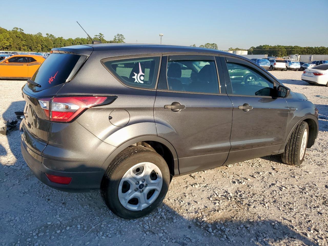 2017 FORD ESCAPE S photo 3