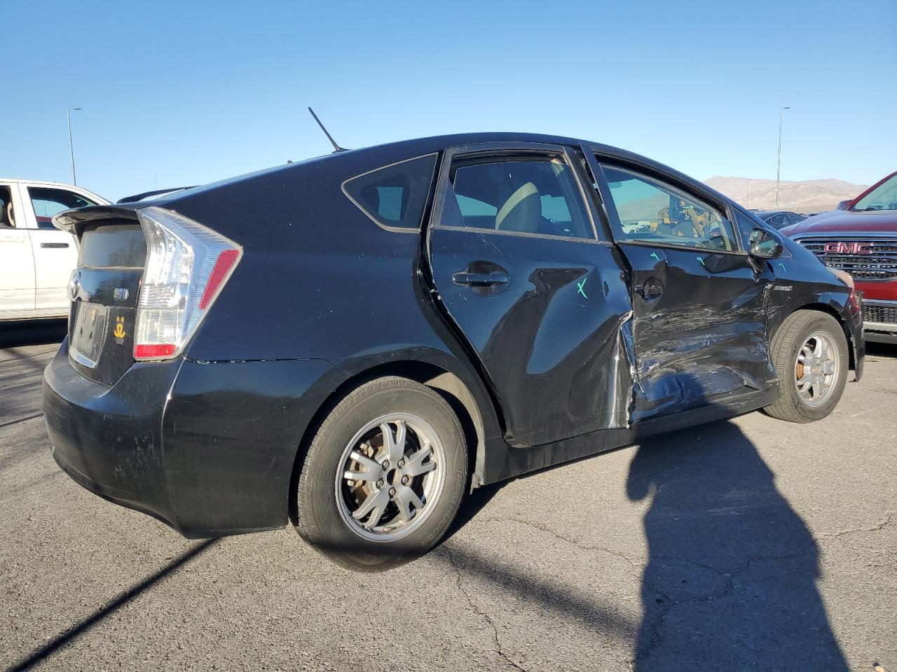 2011 TOYOTA PRIUS photo 5