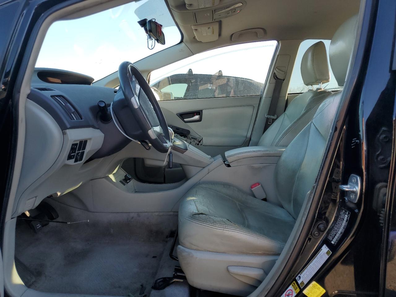 2011 TOYOTA PRIUS photo 13