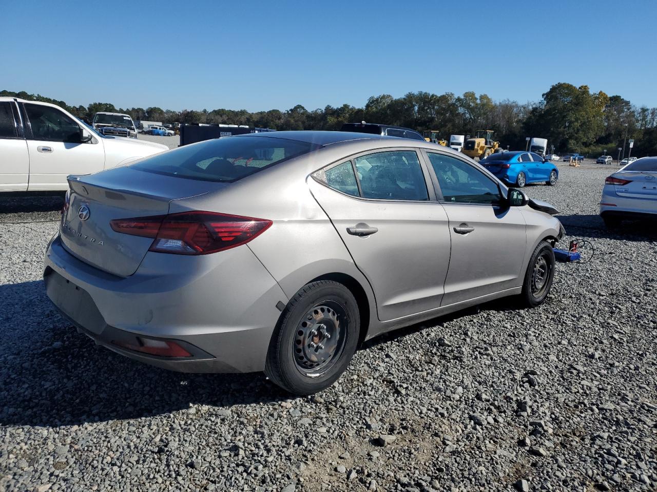 2020 HYUNDAI ELANTRA SE photo 7